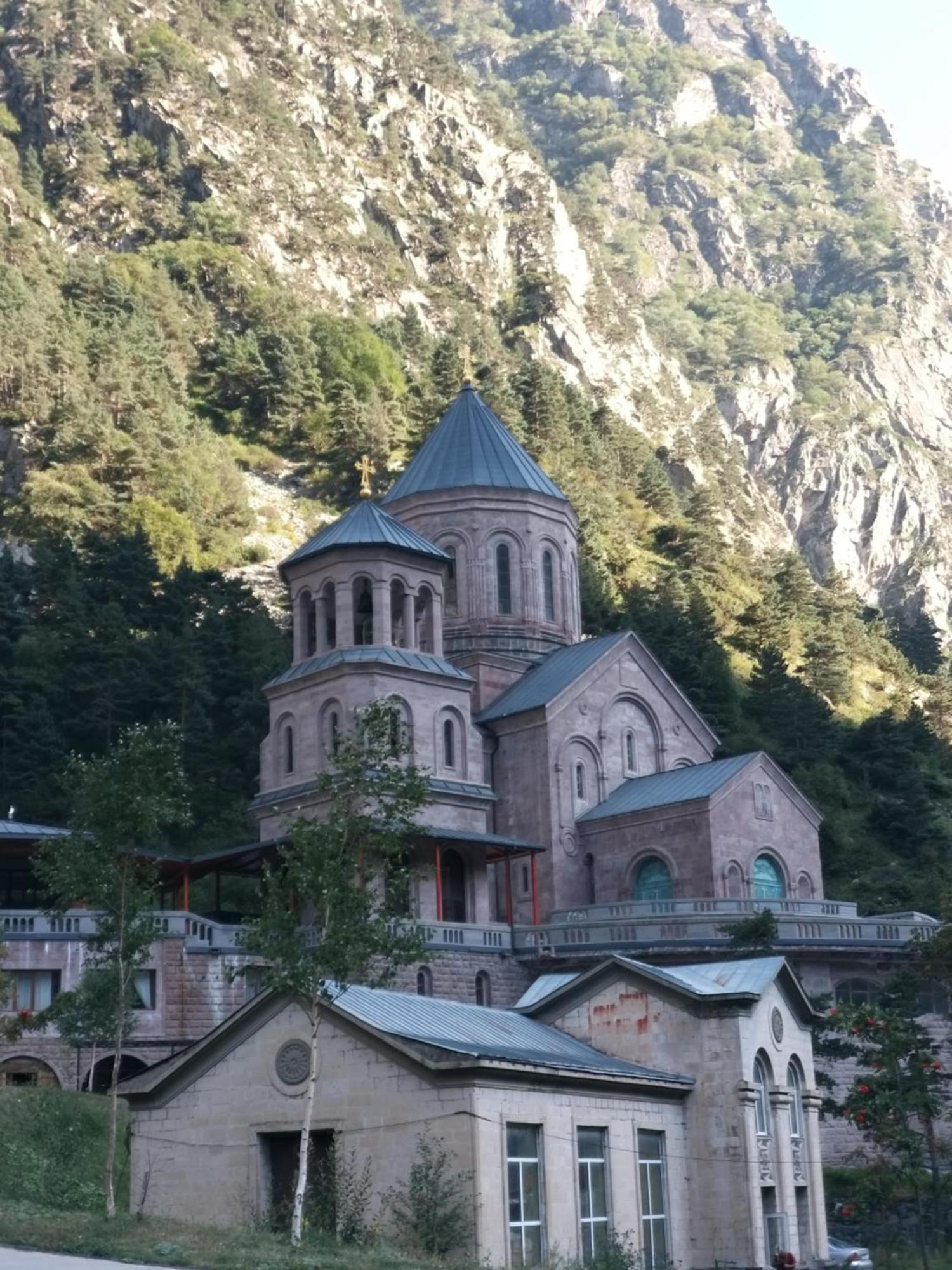 Апартаменты Emotion Kazbegi Номер фото